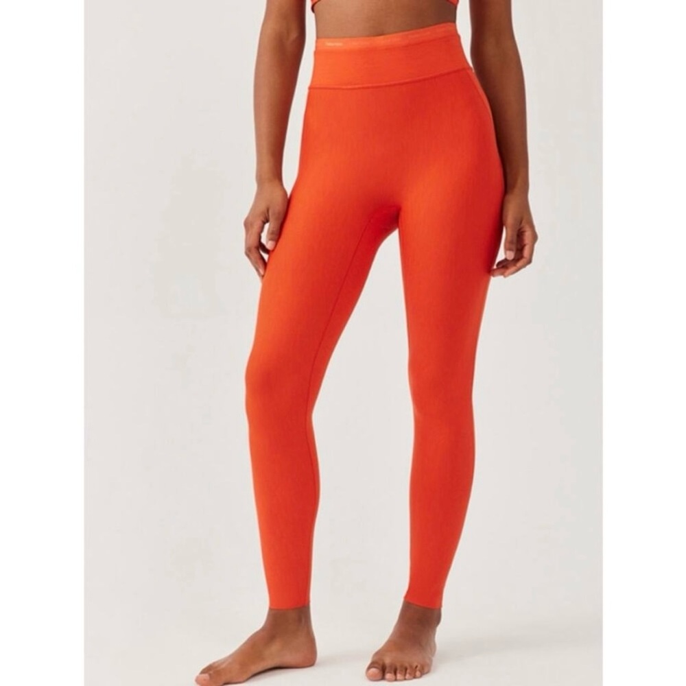 NWT Outdoor Voices TechSweat‎ Thrive 7/8 Leggings in Paprika Orange Size Large
